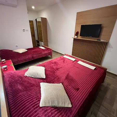 Apartmani Ristanovic Uzice Exterior photo